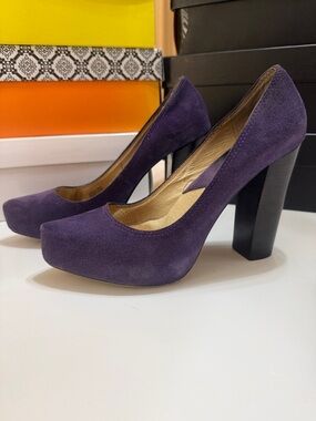 Michael by Michael Kora Purple Suede Heels